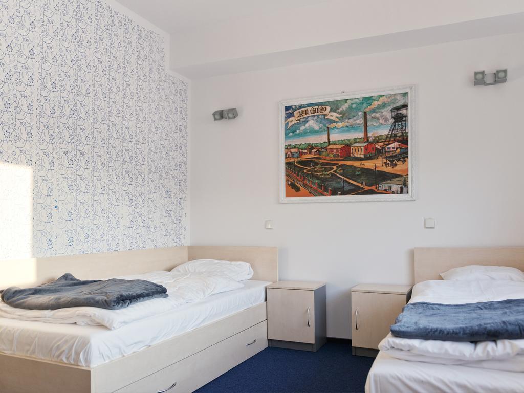 Hostel Guido Zabrze Kamer foto