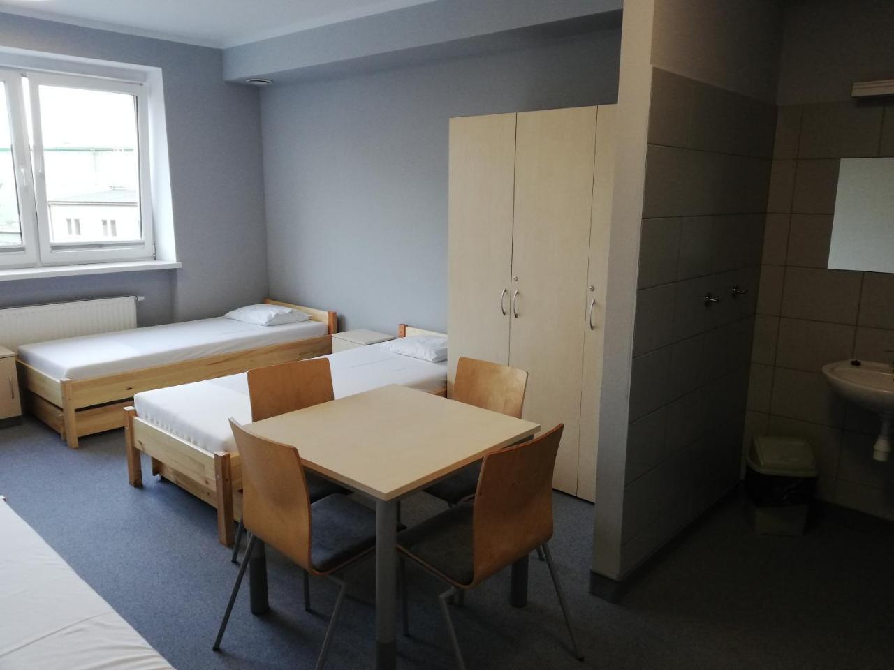 Hostel Guido Zabrze Buitenkant foto