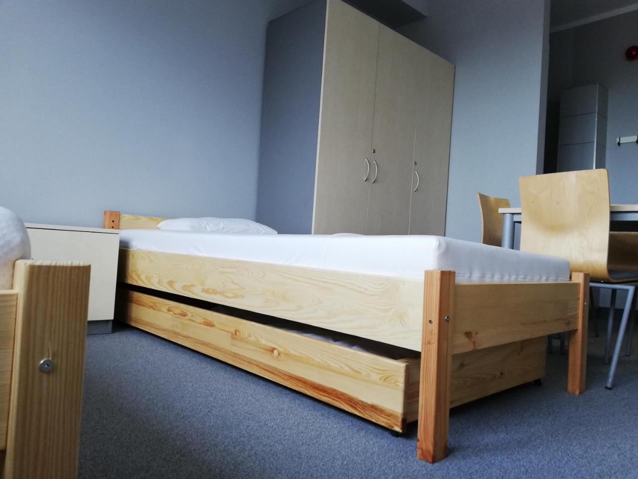 Hostel Guido Zabrze Buitenkant foto